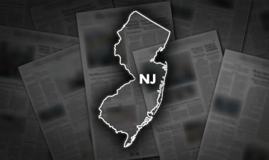 New Jersey'deki yangın Şükran Günü'nde 8 itfaiyeciyi yaraladı ve onlarca kişiyi yerinden etti