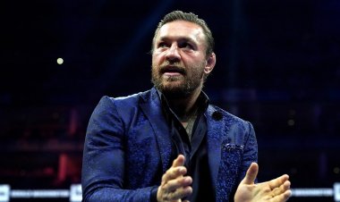 Eski UFC savaşçısı Conor McGregor, Dublin'deki huzursuzluğun ortasında İrlandalı liderleri eleştirmeyi hedefliyor