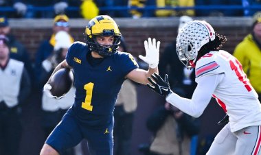 Michigan'lı Roman Wilson, görünüşe göre diğer Ohio Eyaleti oyuncuları Marvin Harrison Jr.'ı azarlıyor: 'Zor değil'