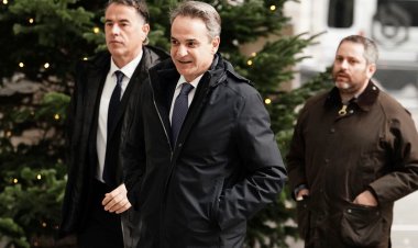 Parthenon Mermerleri konusundaki diplomatik tartışma İngiliz ve Yunan liderlerin toplantısını iptal etti