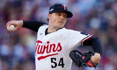 MLB'nin serbest dönemi kızışırken All-Star ilk beş oyuncusu Cardinals'la buluştu