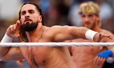 Seth Rollins, WWE'deki kavganın büyümesi üzerine CM Punk'ı 'ikiyüzlü' olarak nitelendirdi