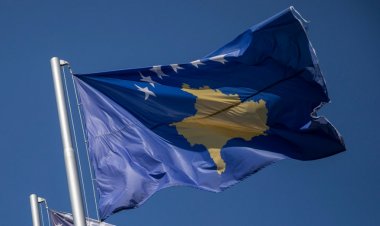Savaş suçları yetkilisine karşı protestoların artması üzerine Kosova'nın başkentinde 5 kişi tutuklandı