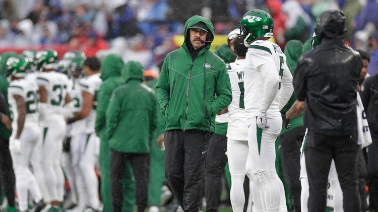 Jets'ten Aaron Rodgers, Breeders' Cup'ta boy gösteriyor ve bu sezon hâlâ oynamayı umduğunu söylüyor