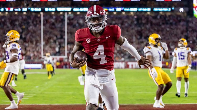 Alabama, Kolej Futbolu Playoff şansını artırmak için ikinci yarıda LSU'ya karşı toplandı