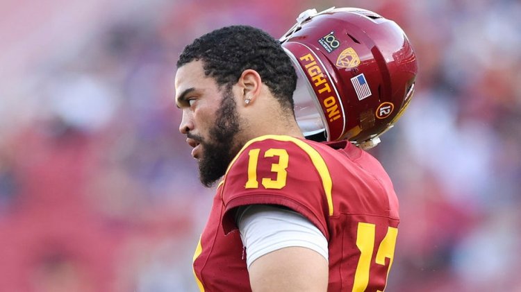 Caleb Williams'ın USC'yi kaybetmesinin ardından annesinin kollarında ağlaması NFL Draftı'na hazır olmadığını gösteriyor - yorum