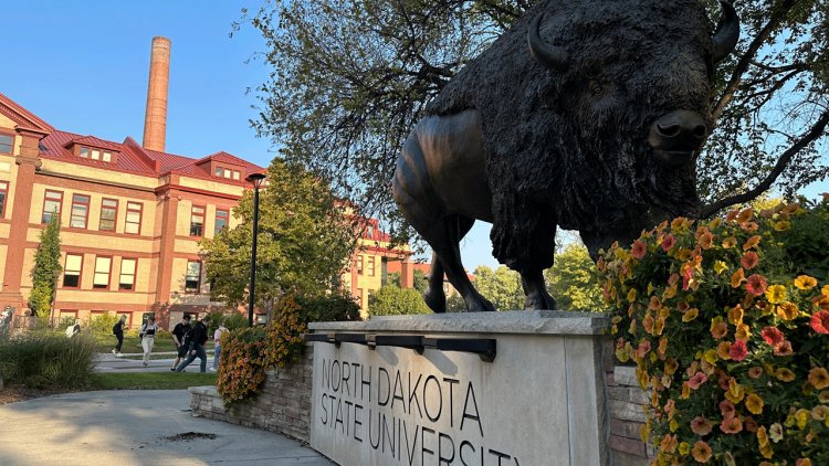 Kuzey Dakota Eyaleti, Minnesota ücretsiz öğrenim programıyla rekabet edebilmek için yeni burs sağlıyor