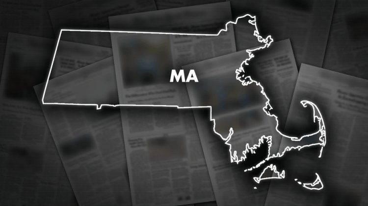 Öğretmen grevi, yaklaşık 5.500 Massachusetts öğrencisinin okulunu iptal etti