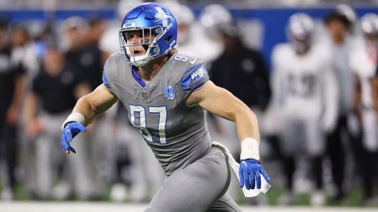 Lions'dan Aidan Hutchinson, Gaziler Günü'nü anlamlı bir ortaklıkla onurlandırdı