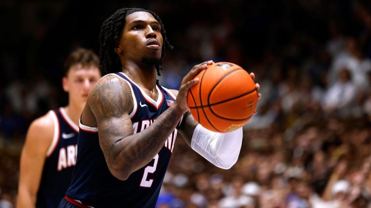 Eski Kuzey Carolina basketbol yıldızı Caleb Love, Arizona'nın Duke'a karşı kazandığı üzücü galibiyetin ardından kalabalığı trolledi