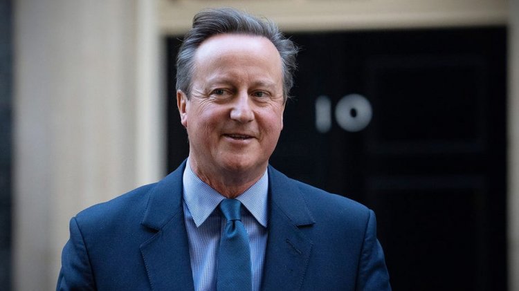 Eski İngiltere Başbakanı David Cameron, Sunak'ın kabineyi sarsmasıyla sürpriz bir dönüş yaptı
