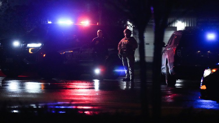 Teksas'ta bit pazarındaki silahlı saldırıda 1 çocuk öldü, 4 kişi yaralandı