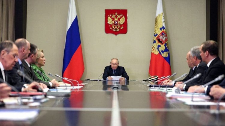 Putin 2024'te 'yeniden seçilmeyi' planlıyor: raporlar