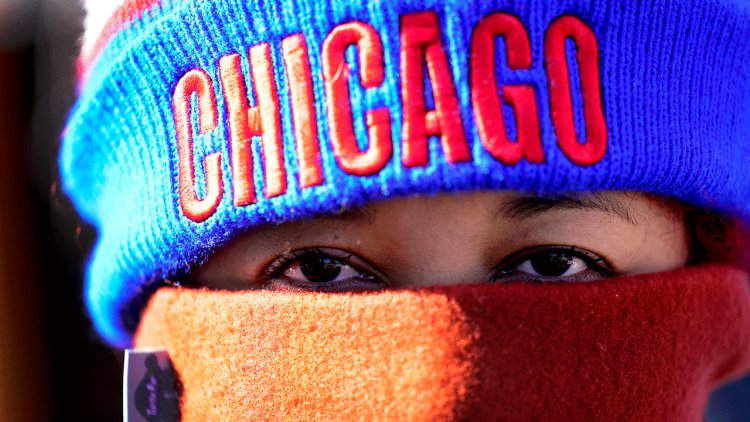 IL, kış aylarında Chicago'daki göçmenlere yardım etmek için 160 milyon dolar ayırdı