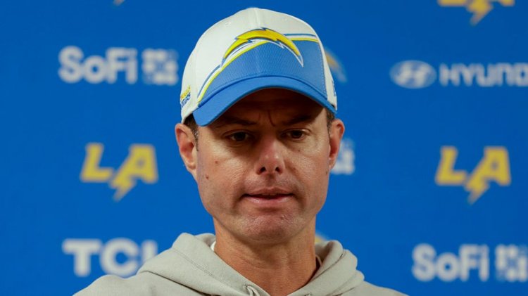 Chargers'dan Brandon Staley, defansif oyun çağrısıyla ilgili soru üzerine muhabire sert çıkıştı