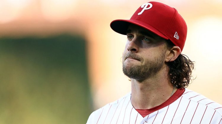 Aaron Nola, Phillies'le 7 yıllık sözleşme imzaladı