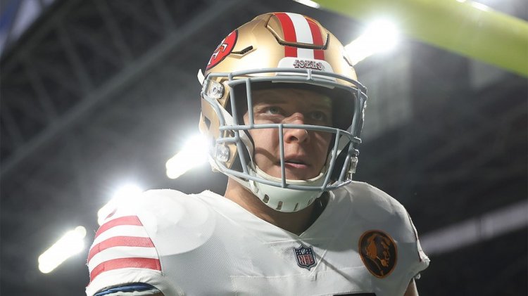 49ers'lı Christian McCaffrey rekor kıran maçtan önce dua ediyor