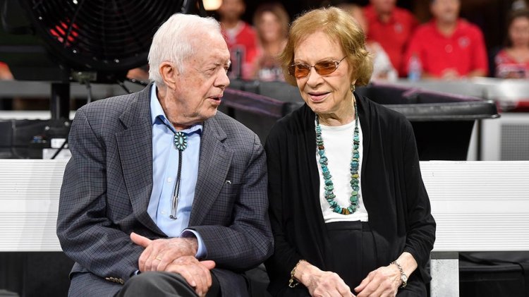 Rosalynn Carter'ın cenazesi: Başkanlar, First Lady'ler ve ülke yıldızları insani yardım için yas tutuyor