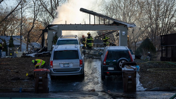 Minnesota'daki ateşli ev patlaması St. Paul banliyösünde 1 kişiyi öldürdü