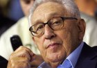 Yankees anma beyanında Henry Kissinger'ı 'ömür boyu dost' olarak anıyor