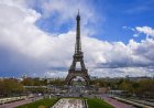 Paris'te turisti öldüren saldırının şüphelisinin 'Allahu Ekber' diye bağırdığı bildirildi