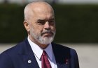 Arnavut muhalefeti İtalya ile tartışmalı göçmen anlaşmasına karşı çıkıyor