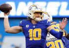 Chargers'tan Justin Herbert elini fırlatırken parmağını kırdı, Raiders'a karşı maçı kaçırabilir: rapor