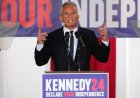 Robert F. Kennedy Jr., NH İlkokulu arifesinde Kaliforniya'daki bağış toplama galasında 70. yaş gününü kutlayacak