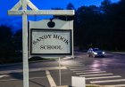 14 Aralık 2012'de Sandy Hook İlköğretim Okulu'nda ne oldu?