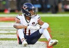 Bears'ın Hail Mary girişimi, Darnell Mooney'nin topu sallayıp pası düşürmesiyle başarısız oldu