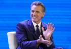 Gavin Newsom'un San Francisco'daki evsizliğe son vermeye yönelik 10 yıllık planı 20. yıl dönümünü kutluyor