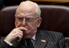 Eski Chicago Demokrat belediye meclis üyesi Ed Burke, yolsuzluk davasında suçlu bulundu
