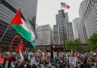 Filistin yanlısı protestocular Demokrat milletvekilleriyle çatıştı, Chicago eyaletlerarası yolu kapatıldı