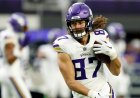 Vikings'ten TJ Hockenson'ın dizindeki ciddi sakatlığın ardından kariyeri yarıda kaldı