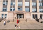 Wisconsin Üniversitesi Rektörü, okulun 'ciddi itibar kaybına' neden olduğu gerekçesiyle kovuldu