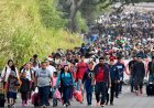 Yaklaşık 8.000 kişilik göçmen kafilesi ABD'ye doğru ilerliyor, Blinken Meksika'yı 'düzensiz göçü' sona erdirmeye yardım etmeye çağırıyor