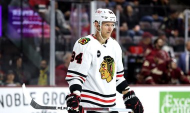 Corey Perry, Blackhawks'ın sözleşmeyi feshetmesinin ardından sessizliğini bozdu ve 'alkolle mücadele ettiğini' itiraf etti