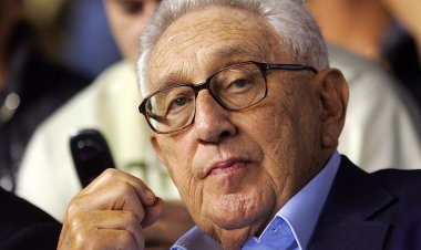 Yankees anma beyanında Henry Kissinger'ı 'ömür boyu dost' olarak anıyor