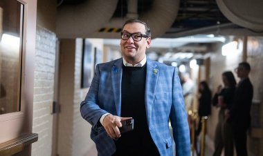 George Santos ihraç edildi: Meclis koltuğuna ne olacak?