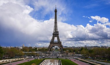 Paris'te turisti öldüren saldırının şüphelisinin 'Allahu Ekber' diye bağırdığı bildirildi