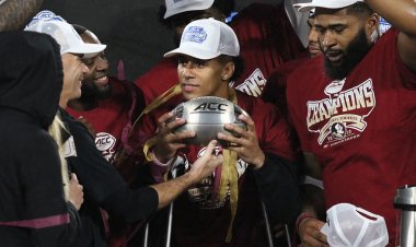 Florida Eyaleti'nden Jordan Travis sakatlığa rağmen takım arkadaşlarına olan inancını ifade ediyor: 'Tanrı'nın benim için farklı bir planı var'