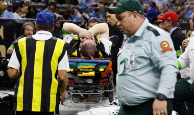 NFL yetkilisi, Saints'ten Alvin Kamara'nın saha dışına itilmesinin ardından korkunç bacak yaralanması geçirdi