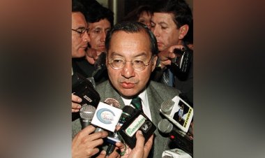 Eski ABD büyükelçisi Castro'yu 'Komutan' olarak adlandırdı ve ABD'yi 'düşman' olarak nitelendirdi: DOJ