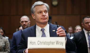 FBI Direktörü Kongre'den Amerikalılar hakkında casusluk yapmakla suçlanan programın devam etmesi çağrısında bulundu
