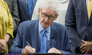 Wisconsin Valisi Evers, yarım milyar dolarlık Brewers stadyumunun revizyonunu onayladı