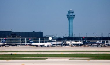 FAA, Chicago havaalanında 2 uçağın dahil olduğu kanat klipsi olayının ardından soruşturma başlattı