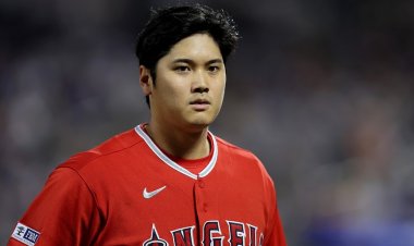 Shohei Ohtani, Dodgers'la rekor kıran 700 milyon dolarlık anlaşma yapmayı kabul etti