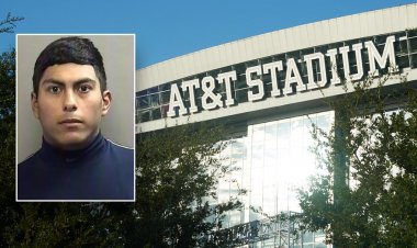 Cowboys stadyumu çalışanının taraftarları oyuna sokmak için nakit kabul ettiği iddia edildi