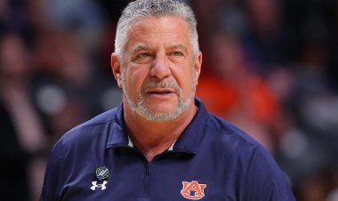 Auburn'dan Bruce Pearl, zor durumdaki üniversite rektörlerinin Filistinlilerin baskı altında olduğuna yanlış bir şekilde inandıklarını söyledi