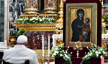 Papa Francis, Vatikan'a gömülmeyeceğini söyledi, St. Mary Major Bazilikası'nda mezar hazırladı